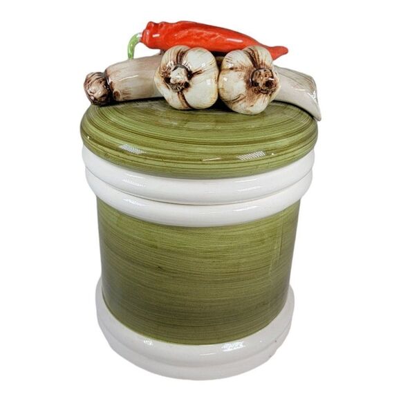 Vintage Beautiful Garden Harvest Canister with Lid 7" Hand-Painted Onion Pepper - Picture 5 of 9
